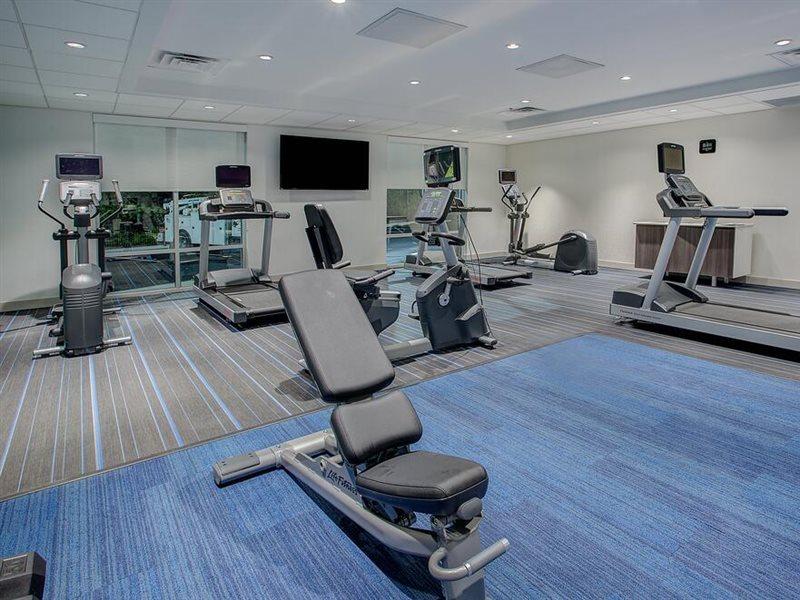 Express & By Ihg 3* Covington