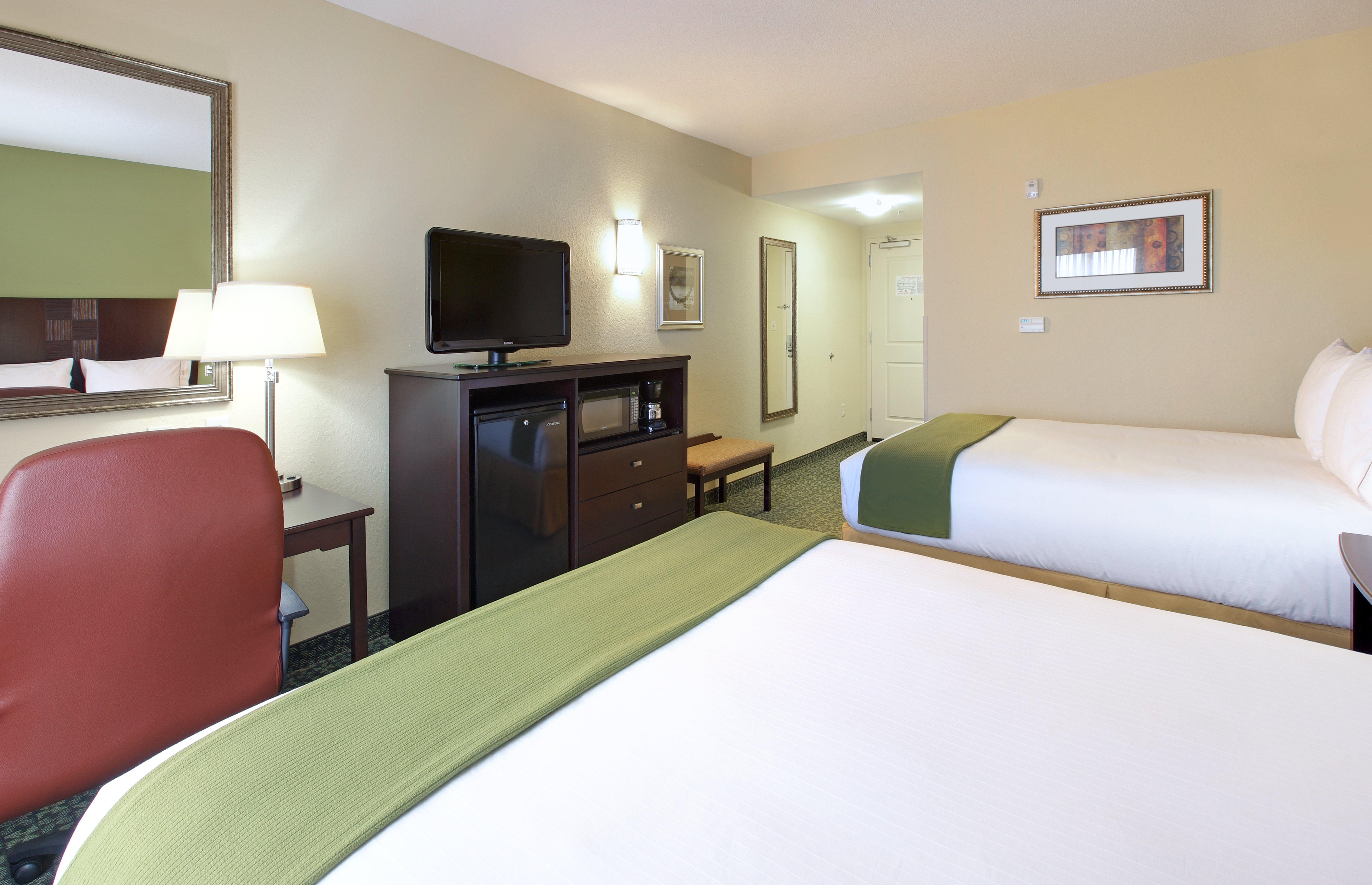 Express & By Ihg 3* Covington